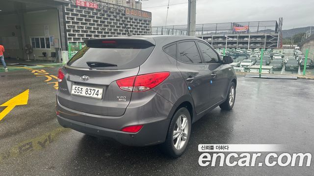 Hyundai Tucson 2011 — photo 4