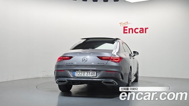 Mercedes-Benz CLA-Class 2022 — photo 4