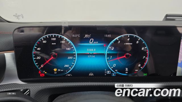 Mercedes-Benz CLA-Class 2022 — photo 8