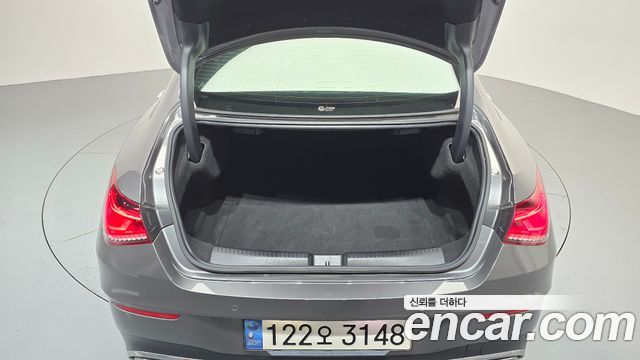 Mercedes-Benz CLA-Class 2022 — photo 16