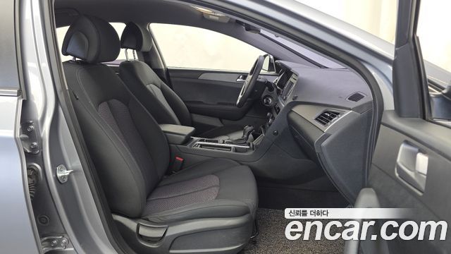 Hyundai Sonata 2016 — photo 17