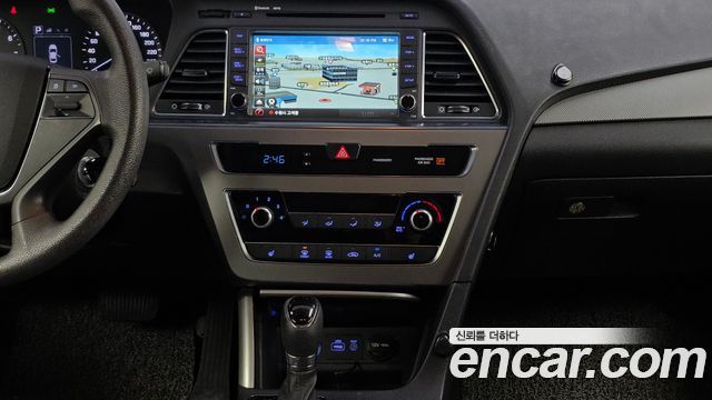 Hyundai Sonata 2016 — photo 20