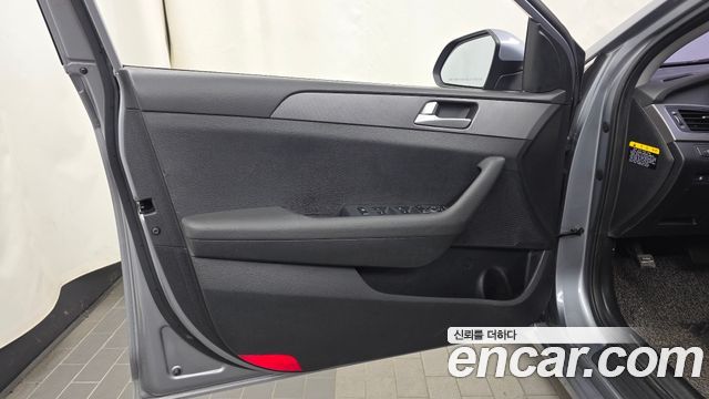 Hyundai Sonata 2016 — photo 14