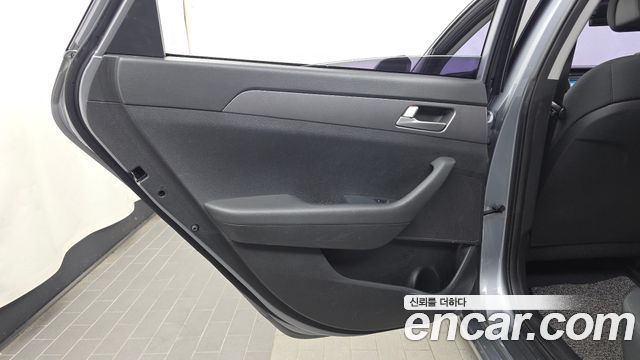 Hyundai Sonata 2016 — photo 15
