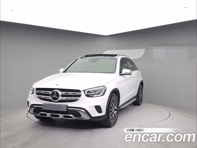 Mercedes-Benz GLC-Class 2021 — photo 1