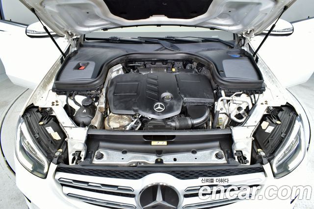 Mercedes-Benz GLC-Class 2021 — photo 6