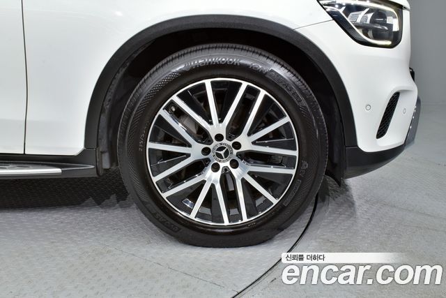Mercedes-Benz GLC-Class 2021 — photo 15