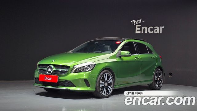 Mercedes-Benz A-Class 2017 — photo 1