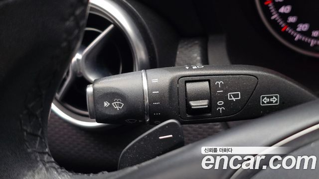 Mercedes-Benz A-Class 2017 — photo 20