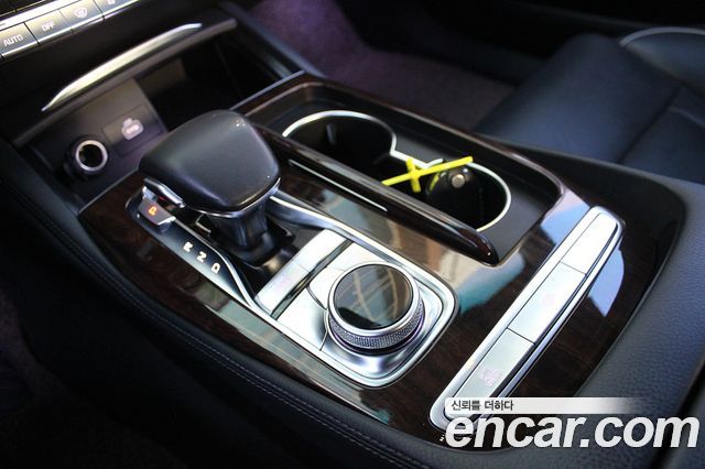 Kia K9 2019 — photo 11