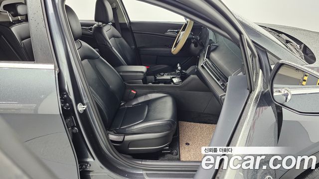 Kia Sportage 2023 — photo 13