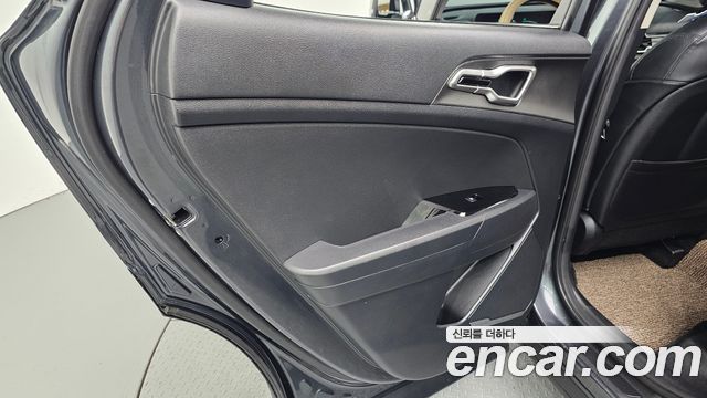 Kia Sportage 2023 — photo 15