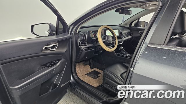 Kia Sportage 2023 — photo 16