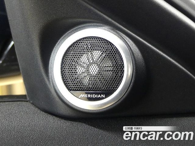 Land Rover Range Rover Evoque 2020 — photo 16