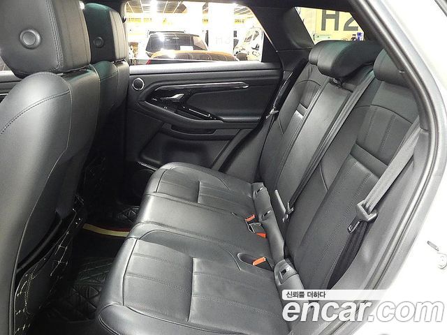 Land Rover Range Rover Evoque 2020 — photo 17