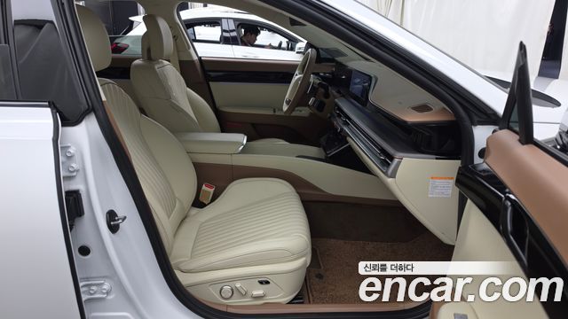 Hyundai Grandeur 2025 — photo 17