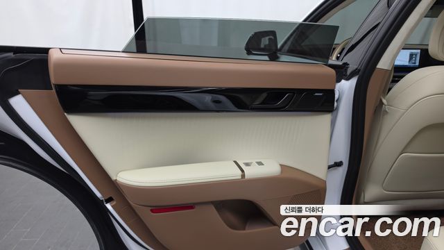 Hyundai Grandeur 2025 — photo 15