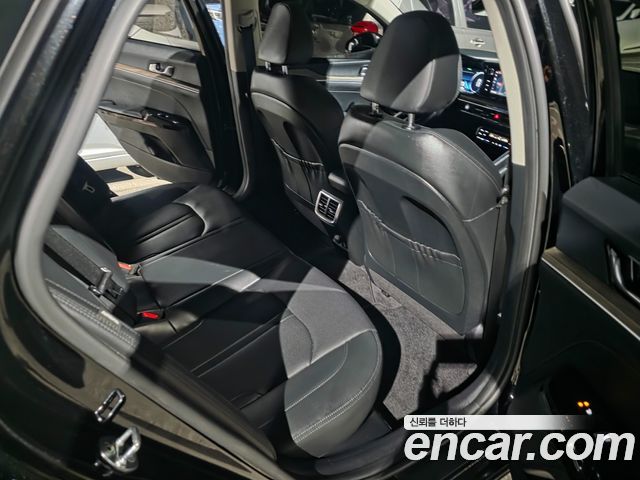 Kia K5 2022 — photo 8