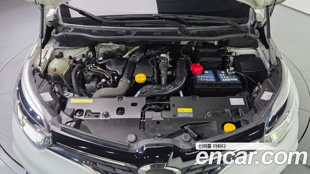 Renault Korea QM3 2019 — photo 15