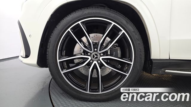 Mercedes-Benz GLS-Class 2024 — photo 5