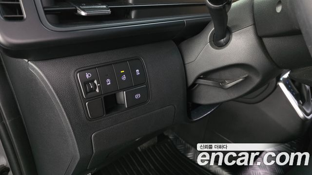 Hyundai Staria 2023 — photo 20