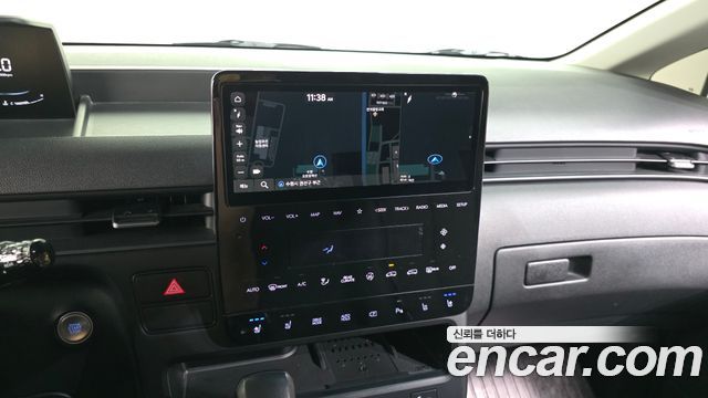 Hyundai Staria 2023 — photo 21