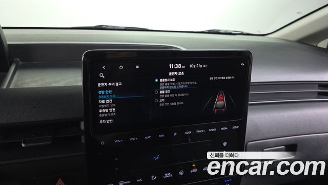 Hyundai Staria 2023 — photo 23