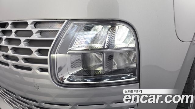 Hyundai Staria 2023 — photo 8