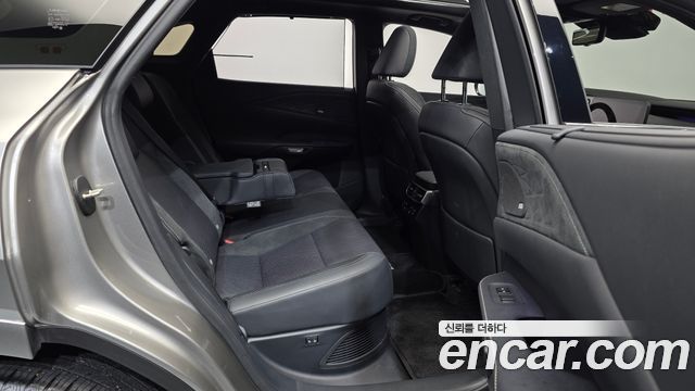Lexus RX 2025 — photo 18