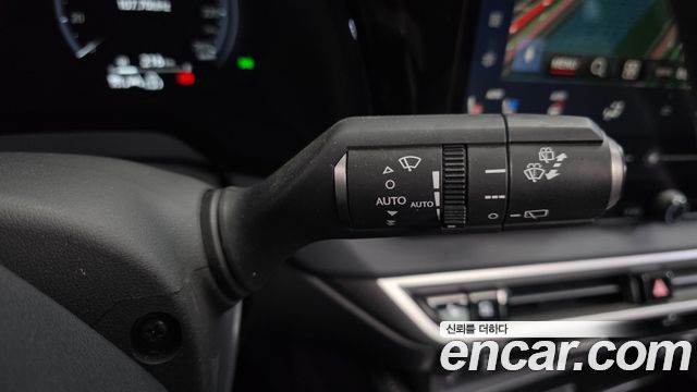 Lexus RX 2025 — photo 31
