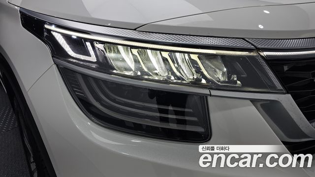 Kia Seltos 2022 — photo 8