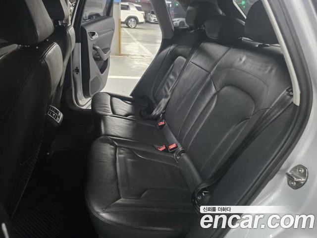 Audi Q3 2013 — photo 7