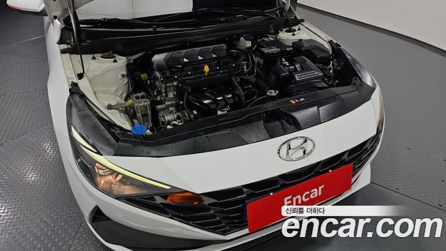 Hyundai AVANTE 2021 — photo 6