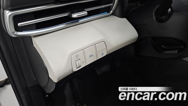 Hyundai AVANTE 2021 — photo 24