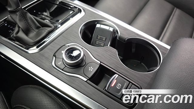 Renault Korea SM6 2021 — photo 24
