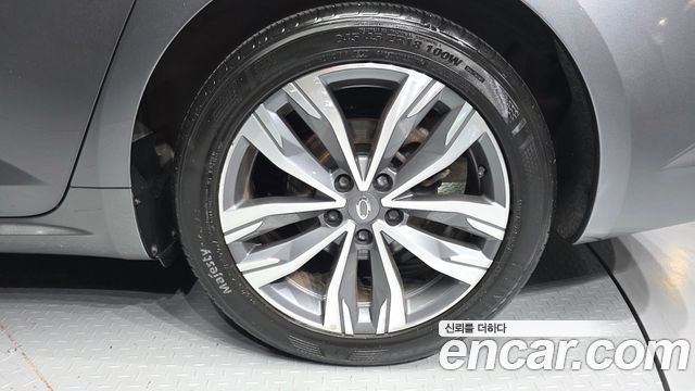 Renault Korea SM6 2021 — photo 7