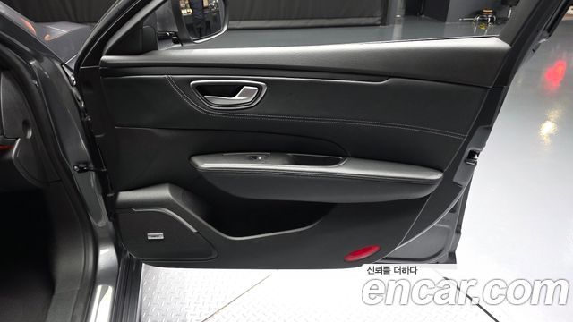 Renault Korea SM6 2021 — photo 14