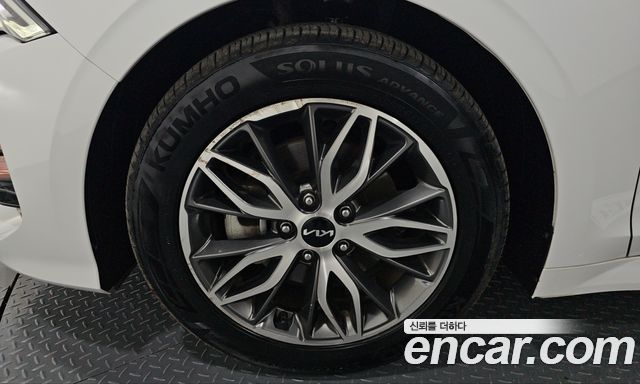 Kia K5 2023 — photo 5