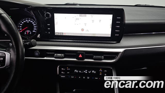 Kia K5 2023 — photo 20