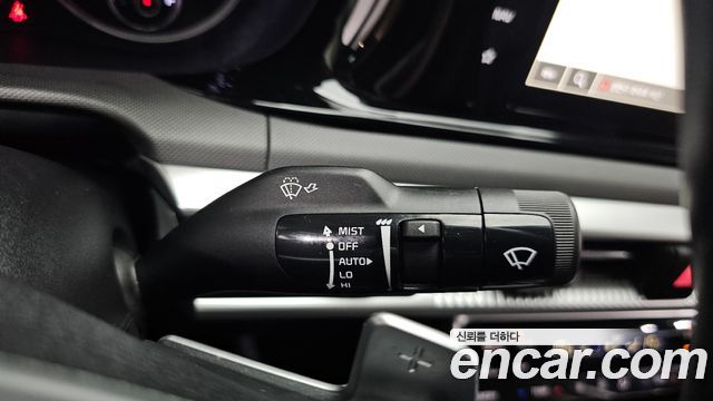 Kia K5 2023 — photo 28