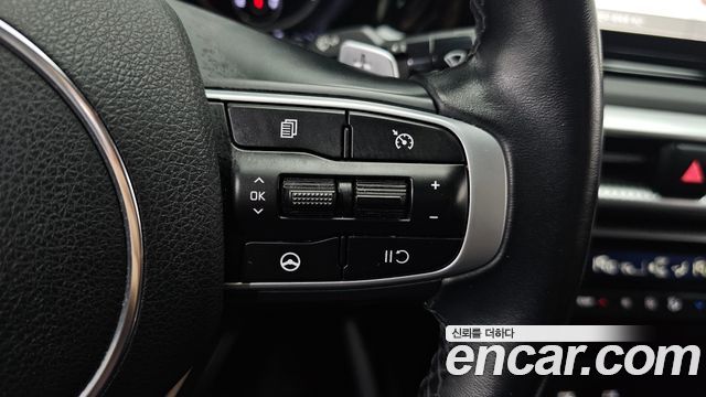 Kia K5 2023 — photo 29