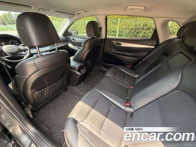 Hyundai Grandeur 2021 — photo 9