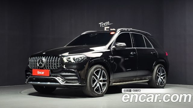 Mercedes-Benz GLE-Class 2021 — photo 1