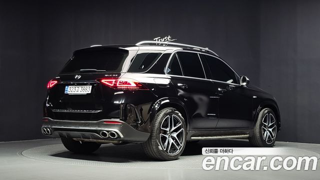 Mercedes-Benz GLE-Class 2021 — photo 2