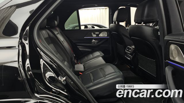 Mercedes-Benz GLE-Class 2021 — photo 18