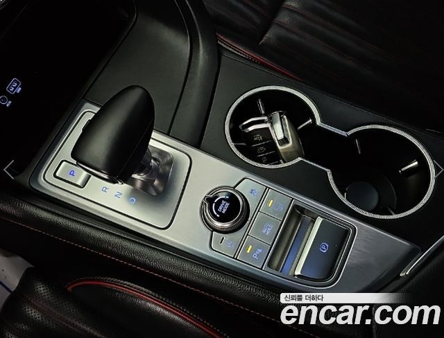 Genesis G70 2019 — photo 8