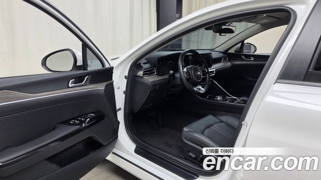 Kia K5 2021 — photo 13