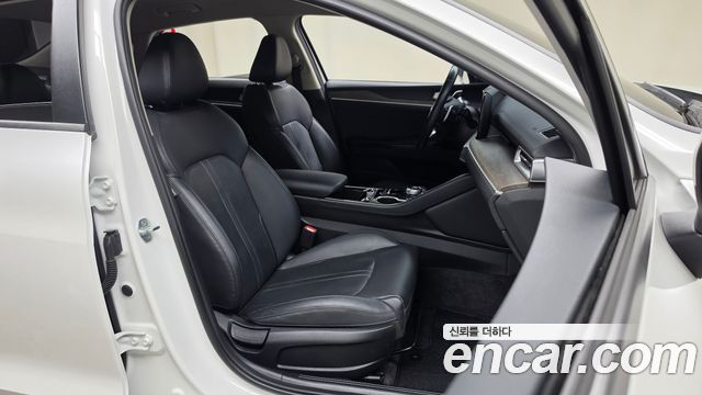 Kia K5 2021 — photo 17
