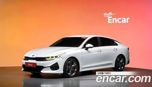 Kia K5 2021 — photo 1