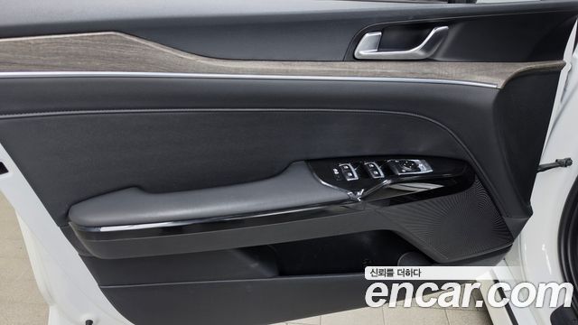 Kia K5 2021 — photo 14